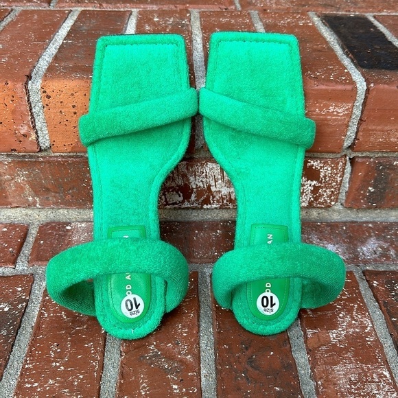 Good American Women's Terry Slip On Green & Gold High Heel Sandals Size 10 - Picture 6 of 8